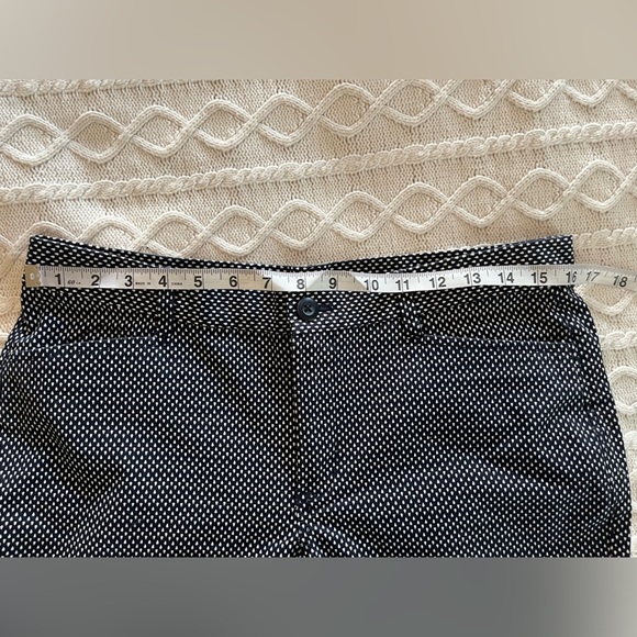 GAP Khaki Navy and White Patterned Pants Slim City Style Women’s Size 8, Ankle - Picture 15 of 16